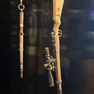 Rifle with Scope Keychain Steel Edge