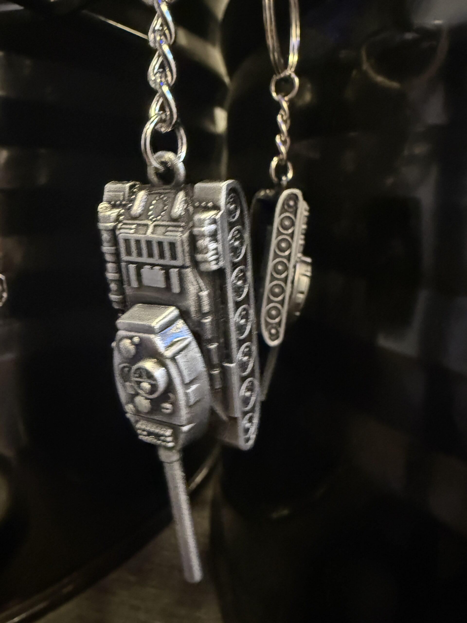 Tank Keychain Steel Edge